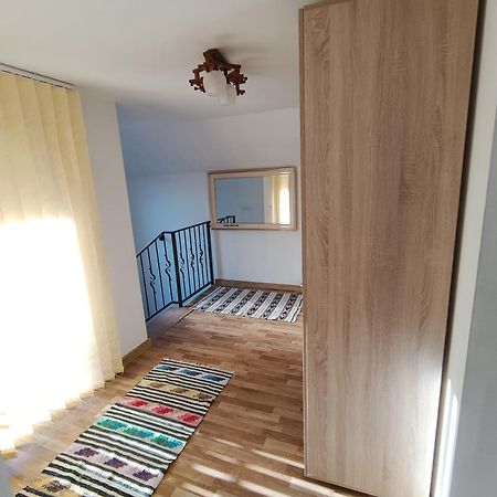 Casa Flutar Villa Moisei Eksteriør billede