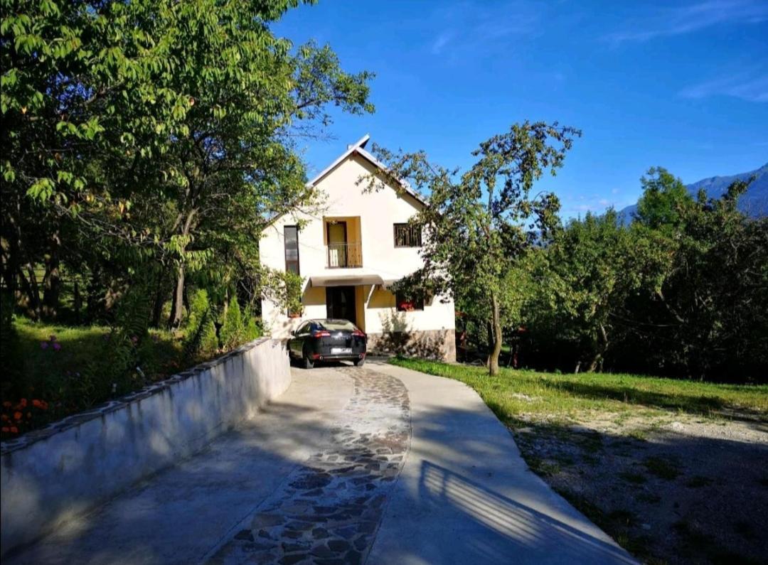 Casa Flutar Villa Moisei Eksteriør billede